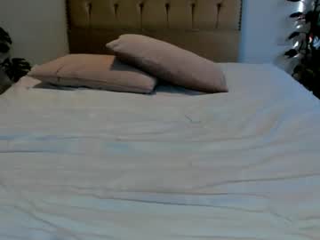 angie_modelo