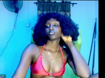 ebony_petitequeenxx