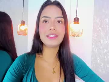 gaby_moonn