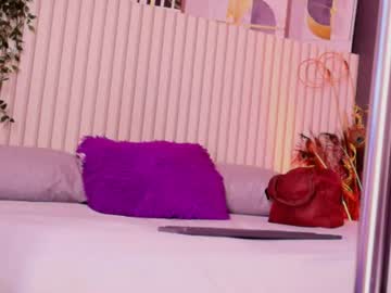 karina_gomez_18