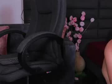 lady_boobs1