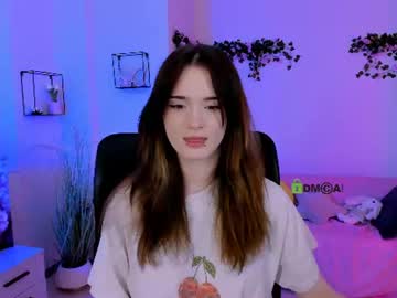 liana_kisses