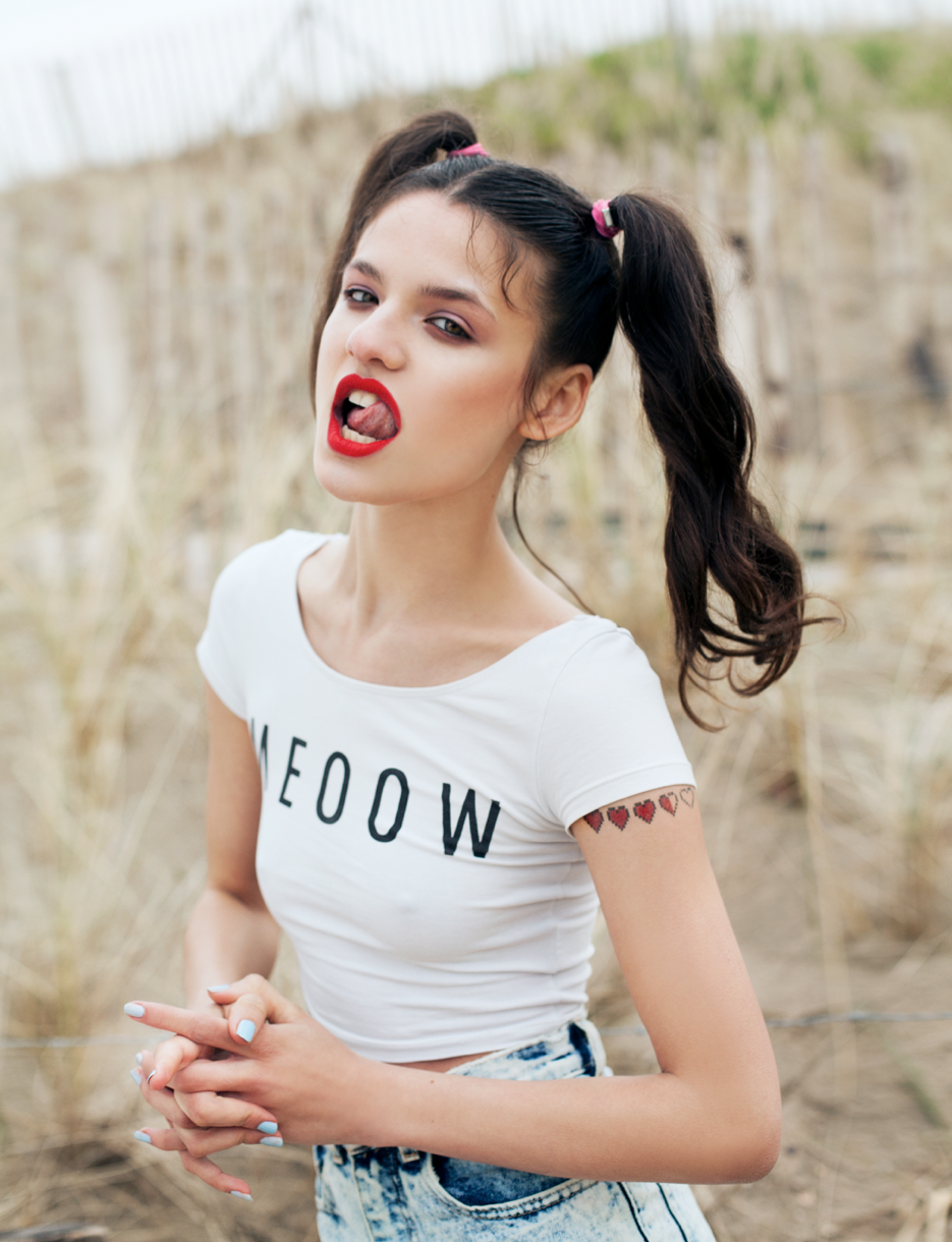 lipstick — 12