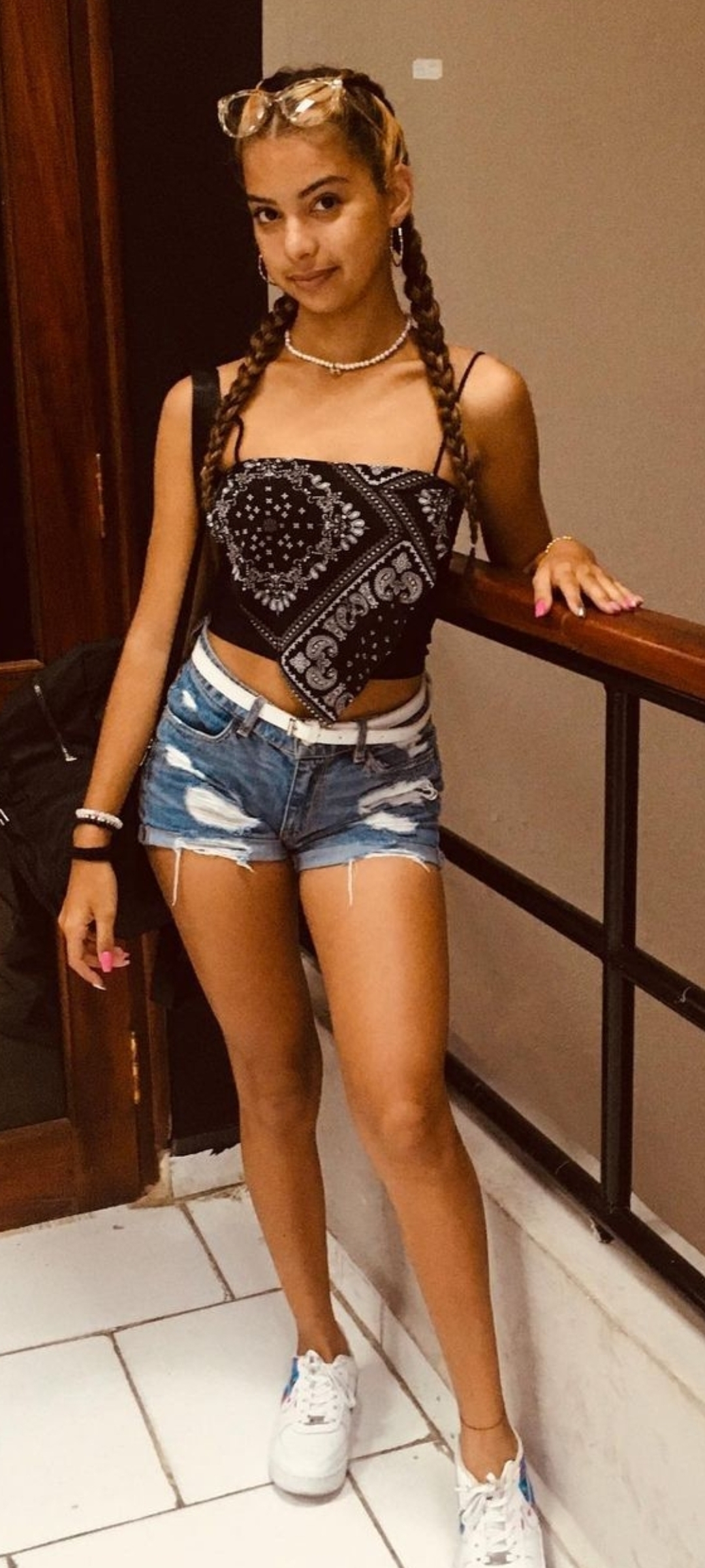Lesbians at swinger party — 12