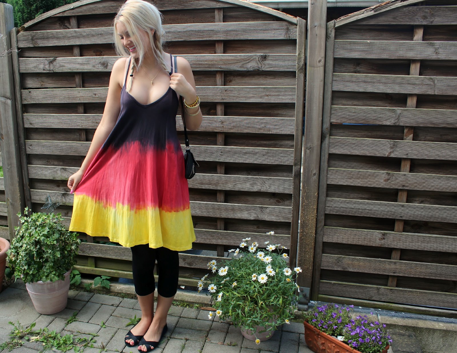 black red gold # schwarz rot gold — 29